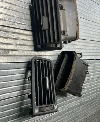 Toyota Corolla E120 E130 Dash center air vent grill 