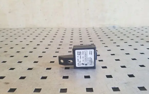 Jaguar XJL Immobiliser reader (aerial) AH4N15607AE