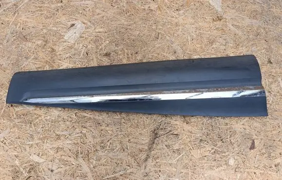 Renault Kadjar Front door trim (molding) 801863858R