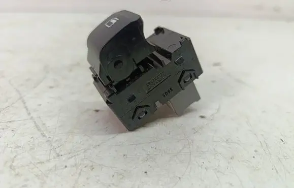 Hyundai i20 (BC3 BI3) Electric window control switch 93581Q0000