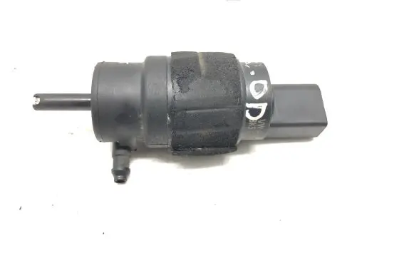 Audi A4 S4 B8 8K Windscreen/windshield washer pump 8K5955647