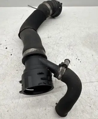 BMW 7 E65 E66 Engine coolant pipe/hose 7789724