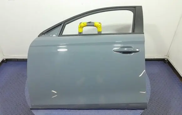 Chevrolet Corsa Front door 