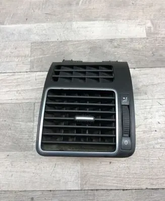 Volkswagen Touran II Dashboard side air vent grill/cover trim 10002908