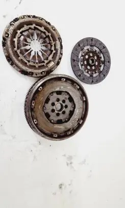 Renault Megane III Clutch set kit 301018787R 302058286R 302086286R