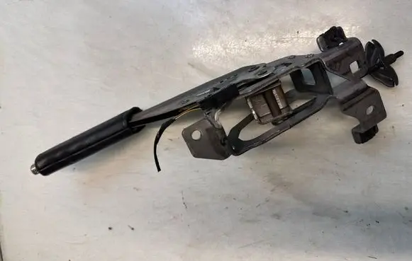 Skoda Octavia Mk2 (1Z) Handbrake/parking brake lever assembly 1Z1711303