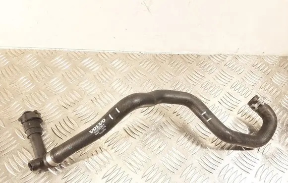 Volvo S60 Engine coolant pipe/hose 31338301