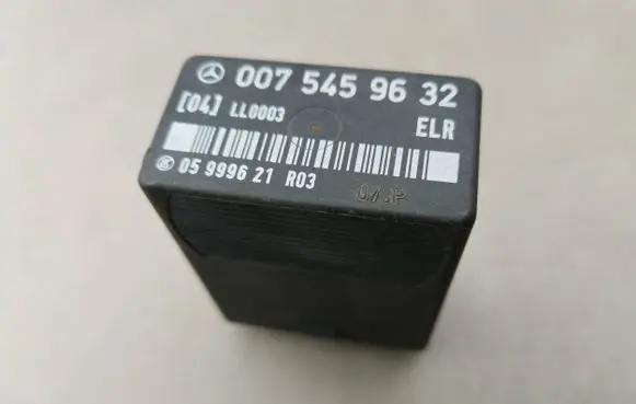 Mercedes-Benz E W124 Other relay 0075459632 05999621