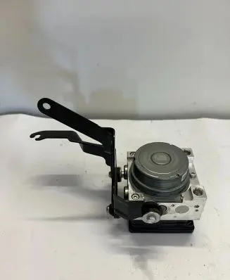 Mazda 2 ABS Pump DB1R437A0