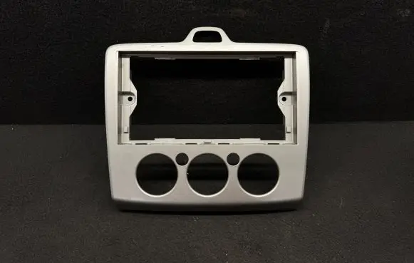 Ford Focus Radio/GPS head unit trim 4M5118522ACW