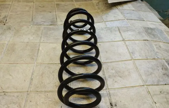 Volkswagen Fox Rear coil spring