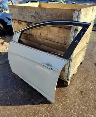 Hyundai i40 Front door 