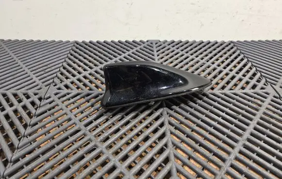 Toyota Prius (XW50) Aerial GPS antenna C6K02