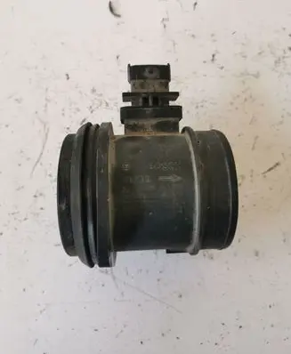 Volvo V70 Mass air flow meter 30677999