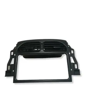 Toyota RAV 4 (XA20) Radio/GPS head unit trim 4556442030 4556442040