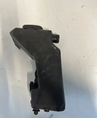 Mercedes-Benz EQC Windshield washer fluid reservoir/tank A2058600160 A205869