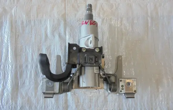 Jeep Renegade Steering wheel axle
