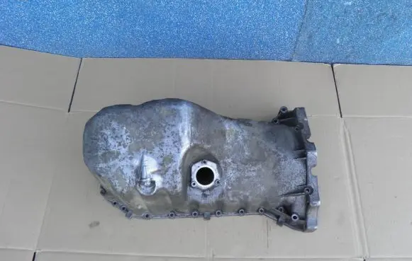 Volkswagen Crafter Oil sump 076103603