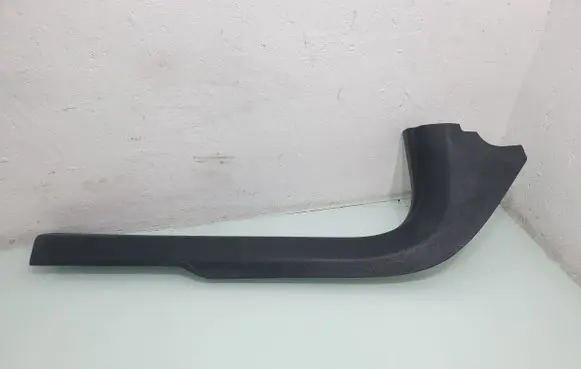 Dodge Charger Front sill trim cover 100017167