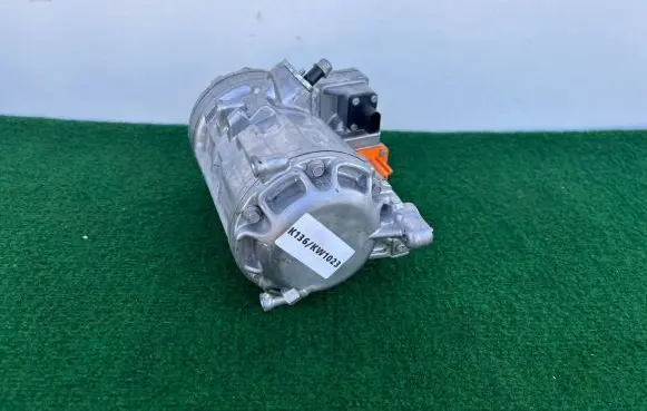 Volkswagen ID.3 Air conditioning (A/C) compressor (pump) 1EA820807E