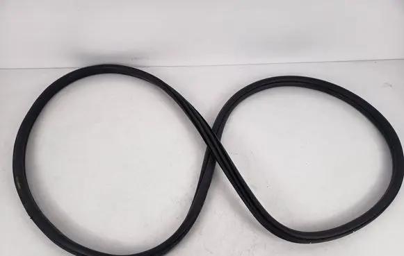 BMW 3 F30 F35 F31 Front door rubber seal 7258312 7305837