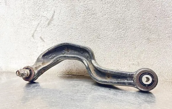 Opel Insignia A Rear control arm 13271144