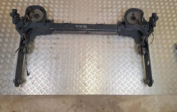 Renault Trafic III (X82) Rear axle beam 