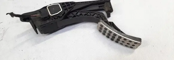 Mercedes-Benz R W251 Accelerator throttle pedal A1643000104