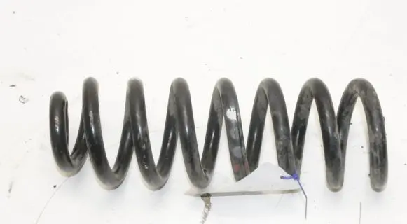 Audi Q3 8U Rear coil spring