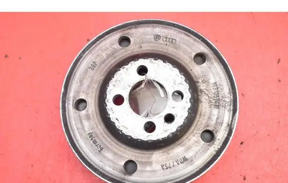 Audi A4 S4 B6 8E 8H Crankshaft pulley 06B105243F