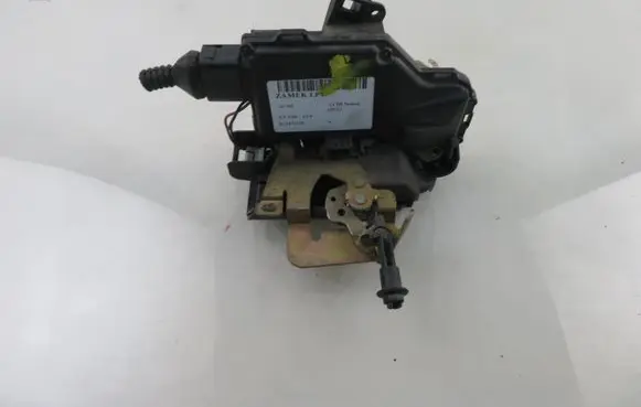 Audi A4 S4 B6 8E 8H Front door lock