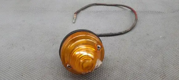 Citroen 2CV Front fender indicator light