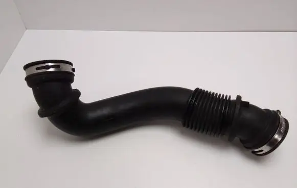 Ford Fiesta Air intake hose/pipe J1B19R504A