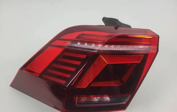 Volkswagen Tiguan Rear/tail lights 5NA945207H