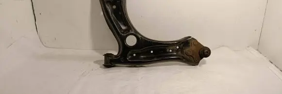 Audi A1 Front lower control arm/wishbone 6R0407151F C965 6R0407151A