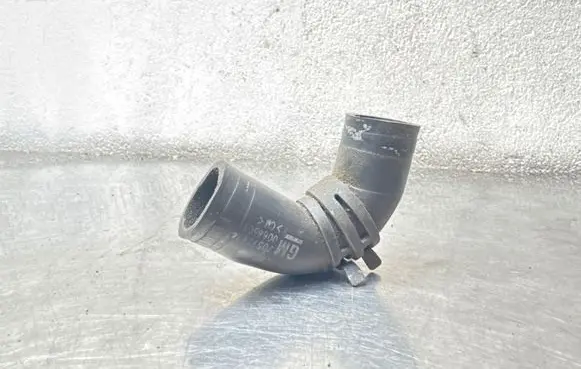 Opel Astra G Breather hose/pipe 90571474