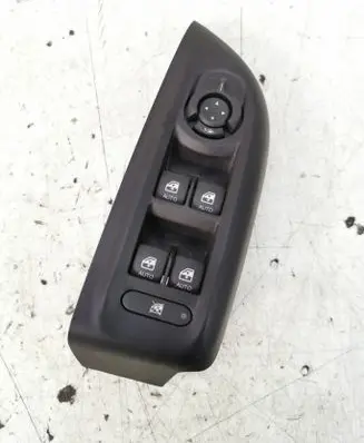 Alfa Romeo Tonale Electric window control switch 01561676310 30171691