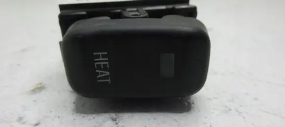 Mitsubishi Pajero Tailgate/trunk/boot open switch 
