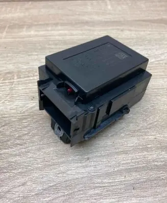 Volkswagen PASSAT B6 Ignition lock 3C0905843M
