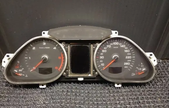 Audi A6 S6 C6 4F Speedometer (instrument cluster) 4F0920901N 503002320203