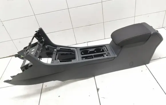 Volkswagen Golf VII Center console 5G1863241BL 5G0862531