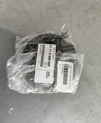 BMW 7 E38 Other engine bay part 51718209028 8209028