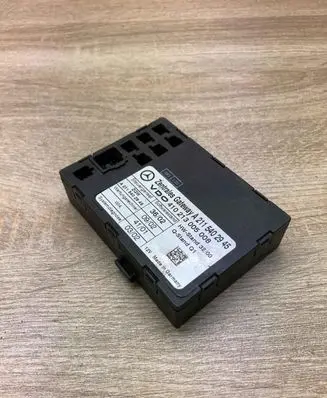 Mercedes-Benz E W211 Gateway control module A2115402945 410213005008