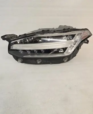 Volvo XC90 Headlight/headlamp 31656988