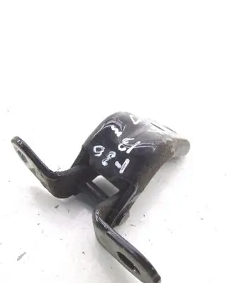 Hyundai i30 Rear door lower hinge