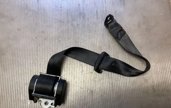 Renault Scenic III - Grand scenic III Third row seat belt 898400001R 0103567