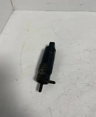 Volvo S80 Windscreen/windshield washer pump 30655138 3112641