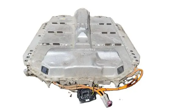 BMW i4 Hybrid / electric car battery 8866429 2106AH 3985V
