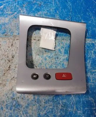 Alfa Romeo 159 Dash center air vent grill