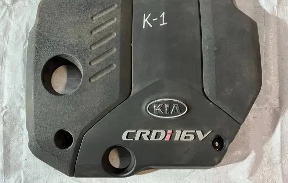 KIA Ceed Engine hood trim 